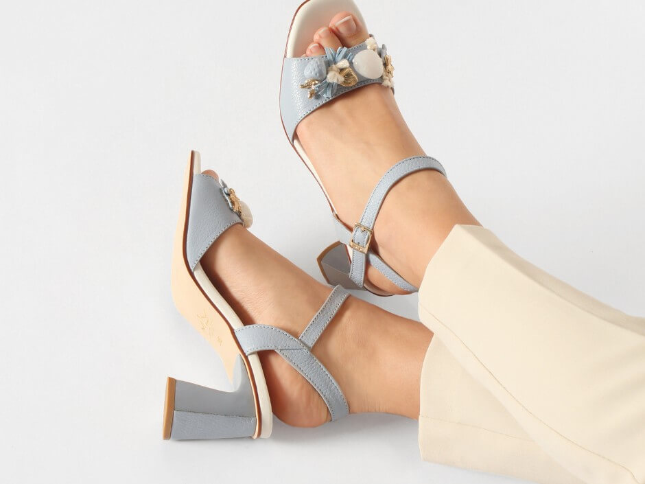 Sandália feita à mão