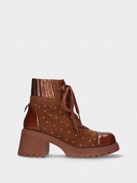 Chunky Sole Ankle Boot Tiffany 01