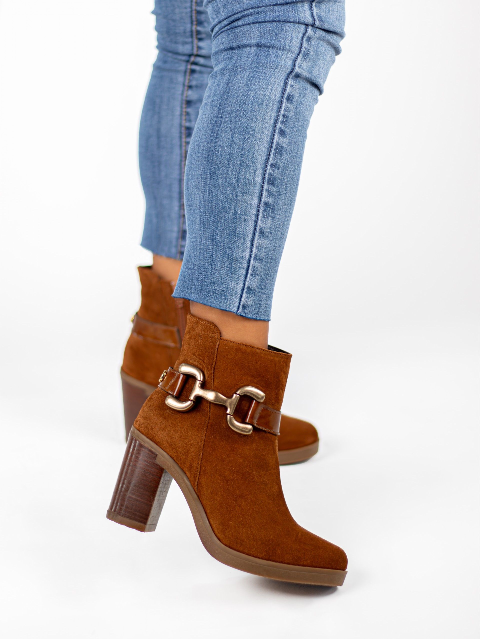 Botín  Tacón Alto Carmen 03