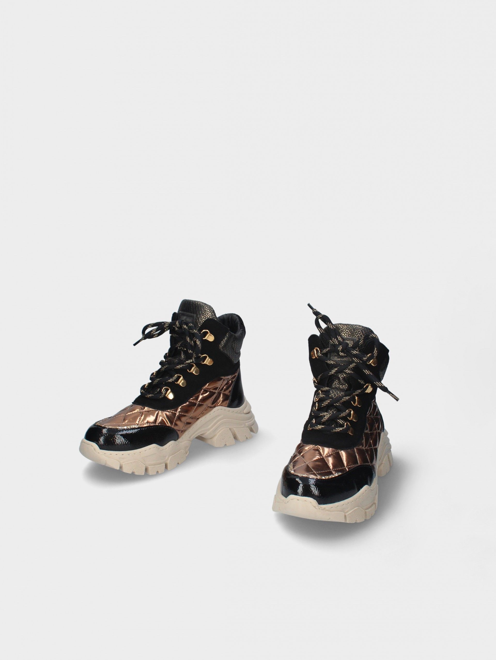 Sapatilha  High Top Stella 15