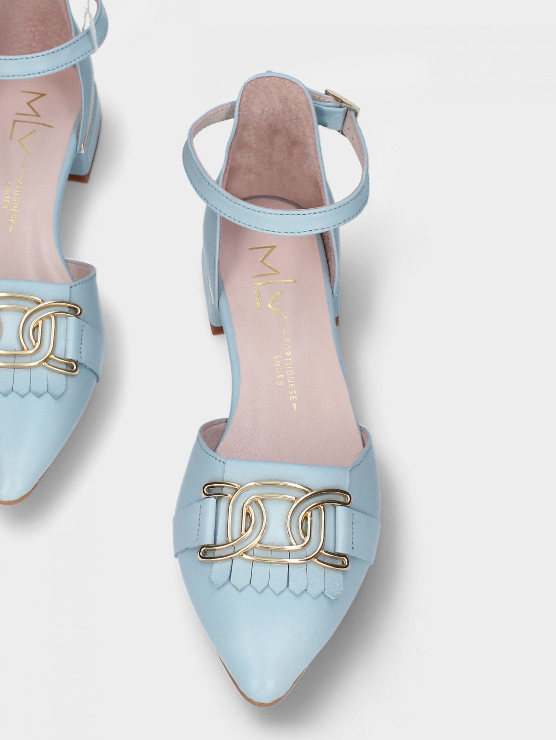 Sapato em Pele  Salto Baixo Lea 79