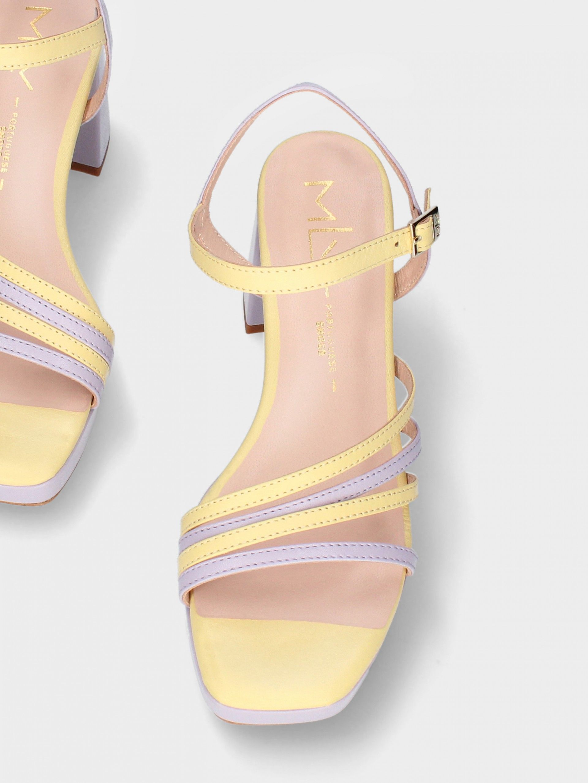 Sandália  Salto Médio Mariana 03