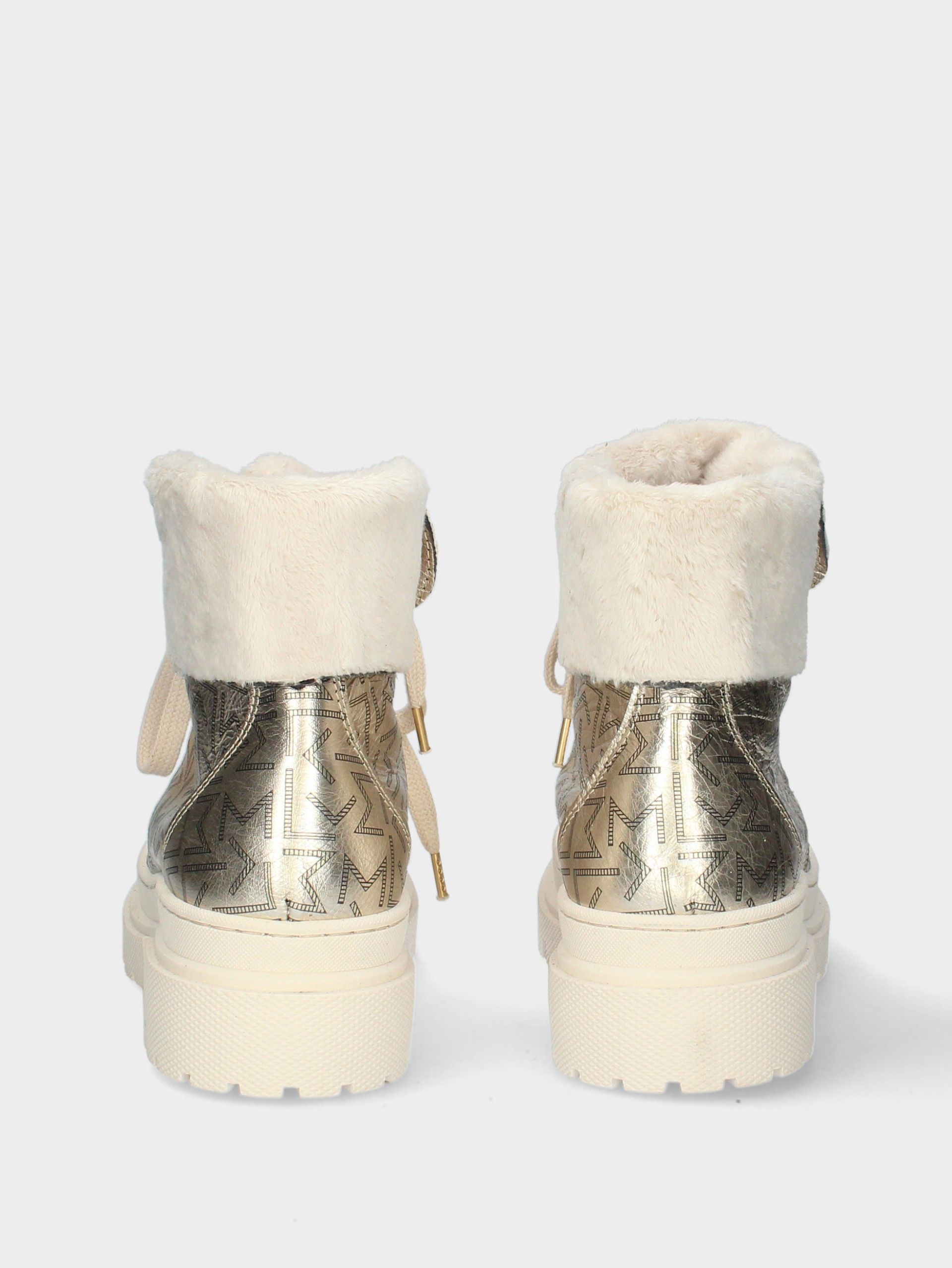 Bota  com Atacadores Nadia 02