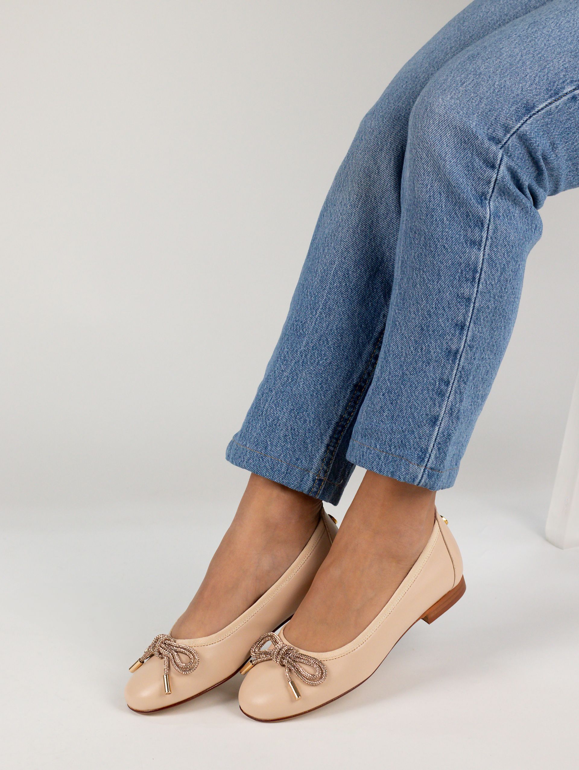 Sabrina em Pele  Modelo Rosa 03