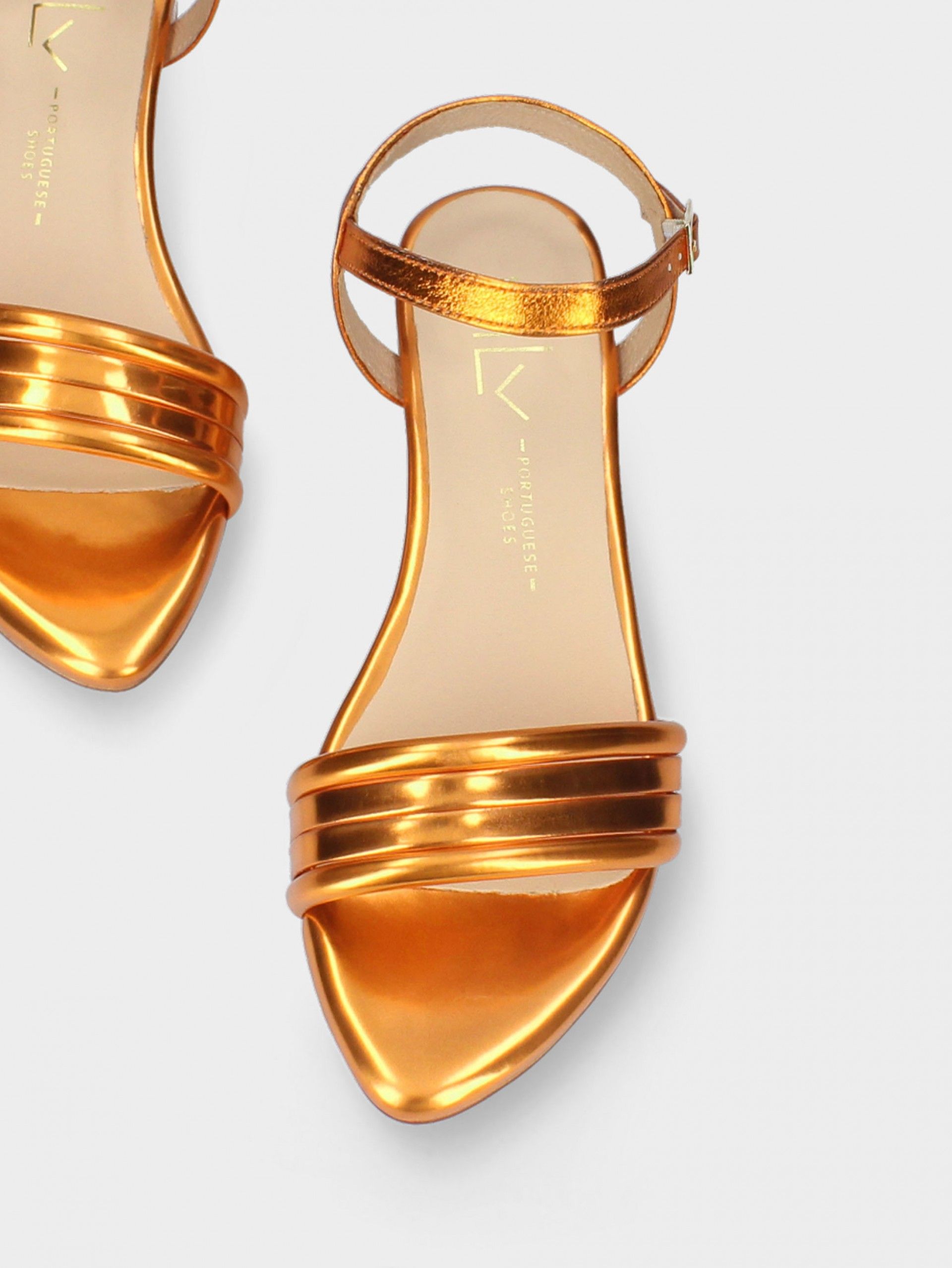 Sandália  Salto Raso para Mulher Cassia 09