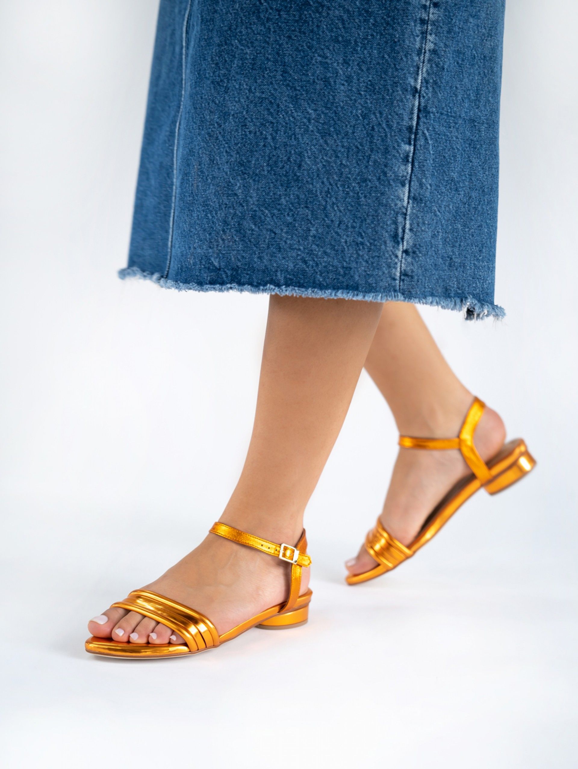 Sandália  Salto Raso para Mulher Cassia 09