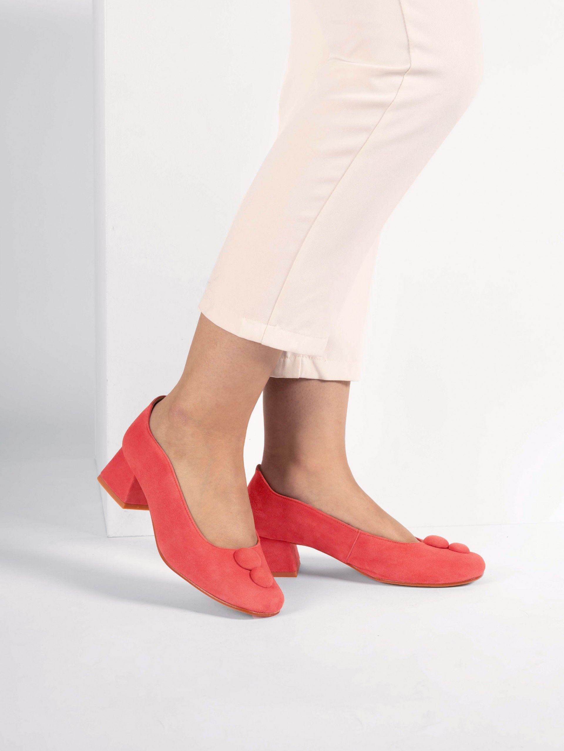 Female Shoes Beatriz 01