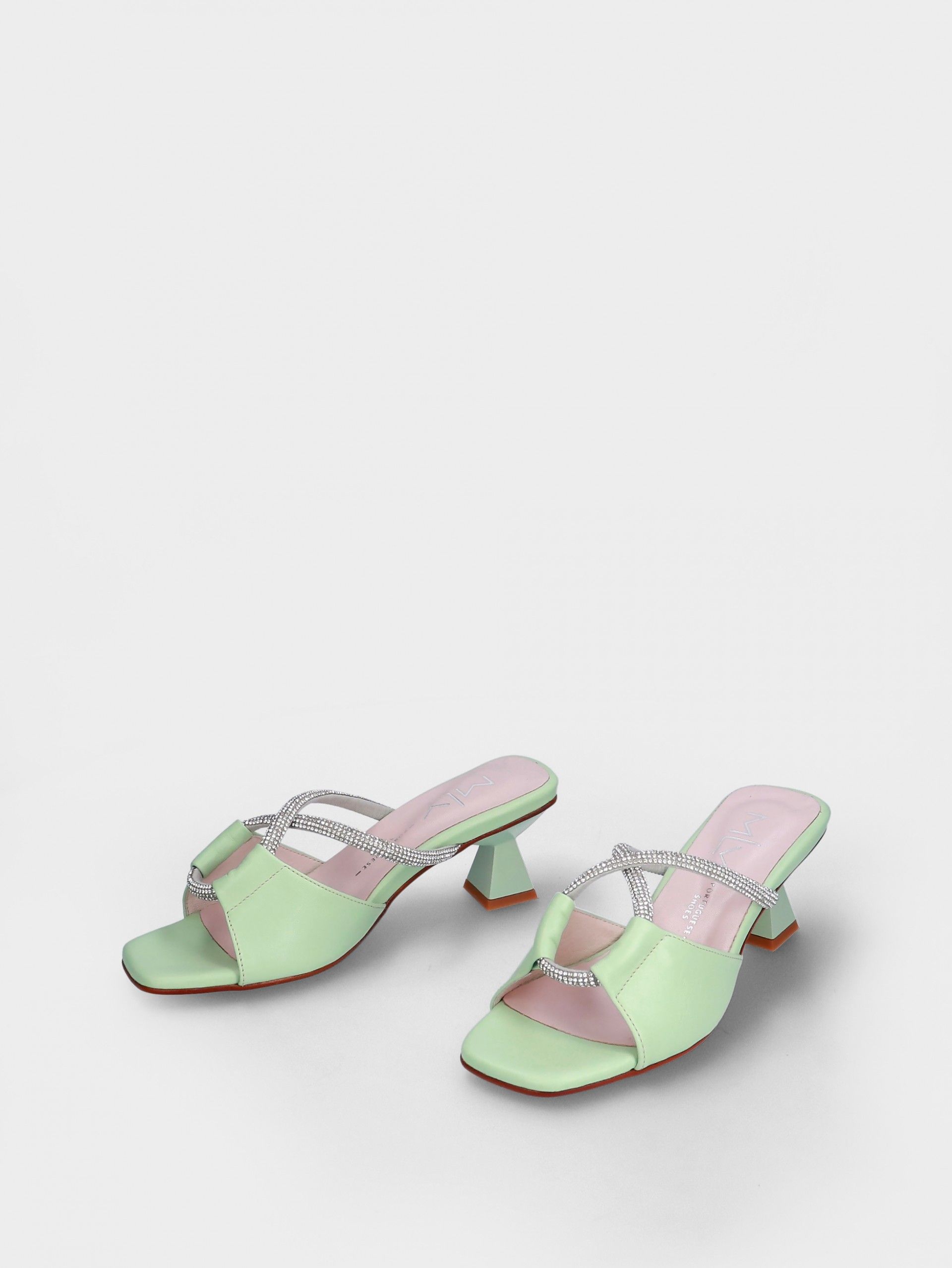 Sandália Soca  Salto Médio Margarida 07