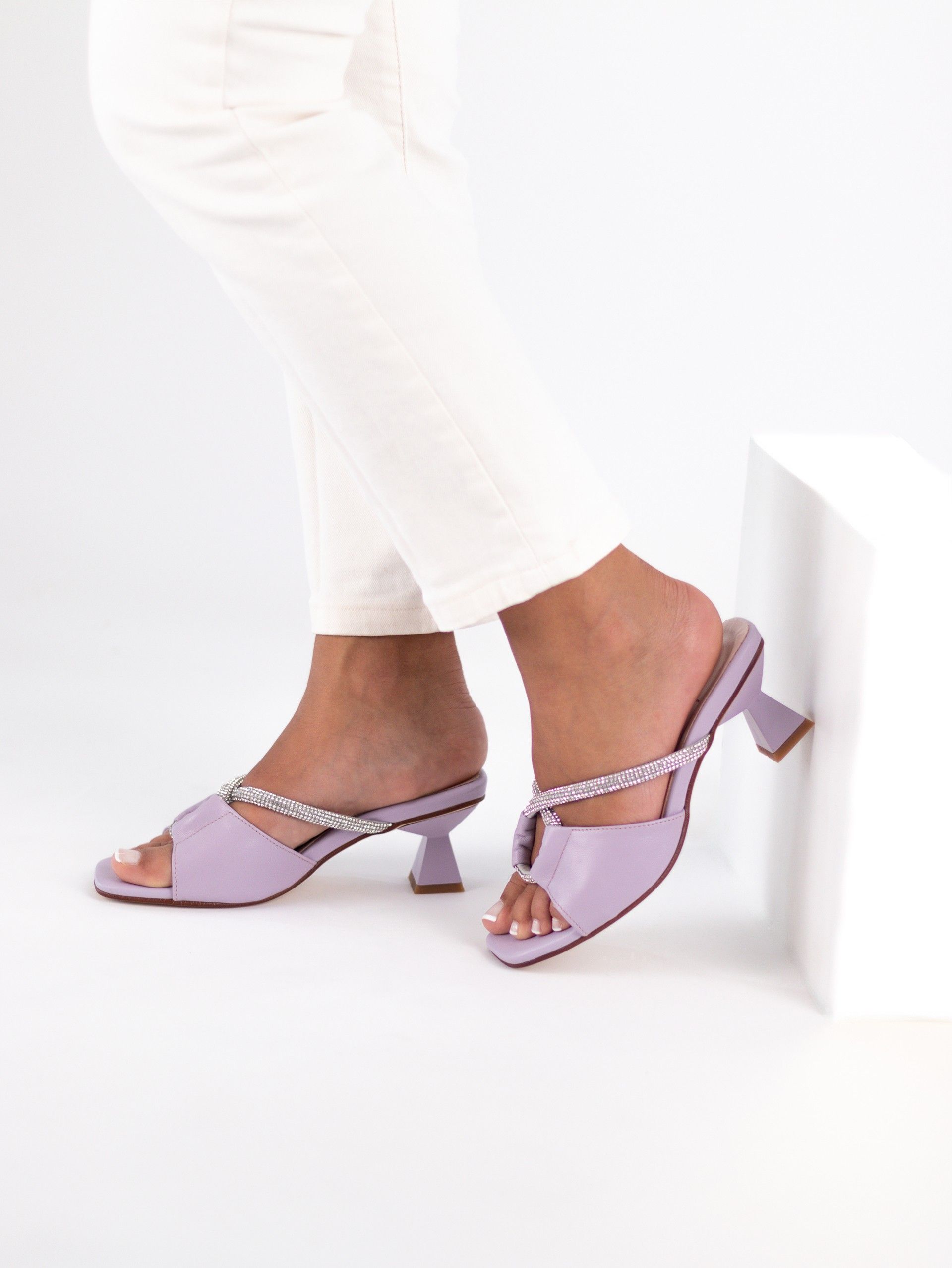 Sandália Soca  Salto Médio Margarida 07