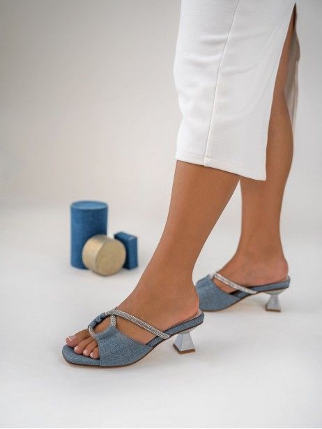 Mid Heel Sandals Margarida 07