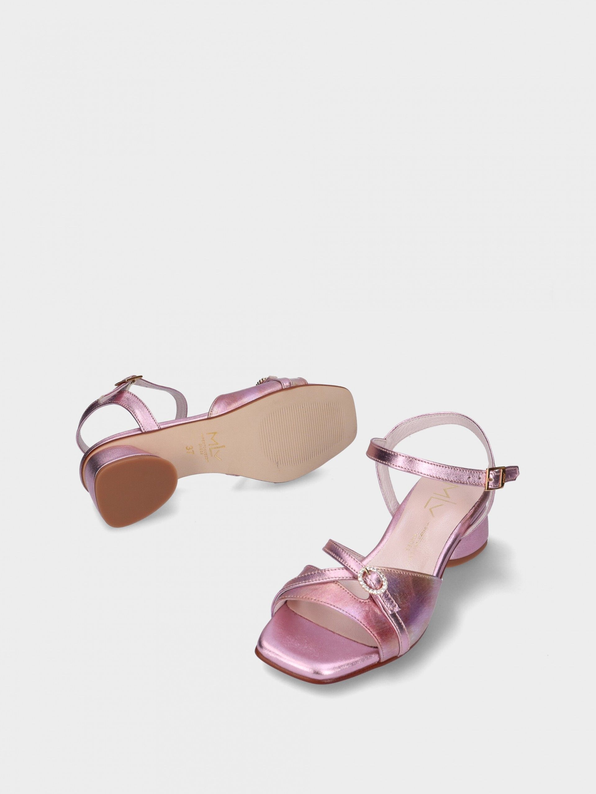 Sandália  Salto Médio Clarisse 01