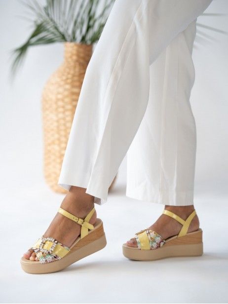 Sandlia Plataforma  Daisy 08