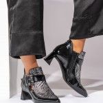 Mid Heel ankle Boot Lori 48