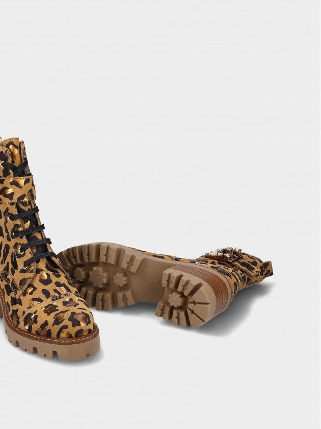 Military Style Boot Tamara 07