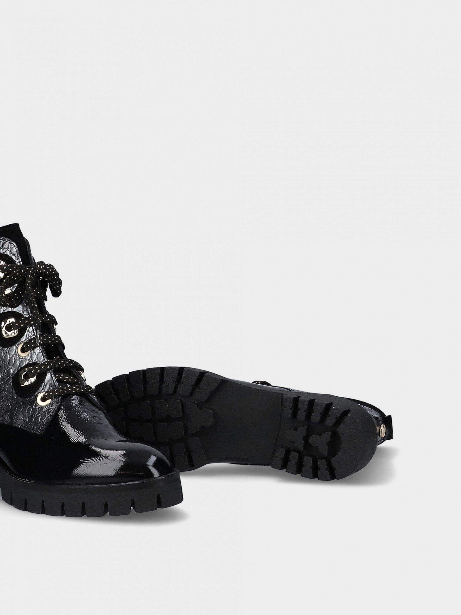 Bota em Pele  Monica 11