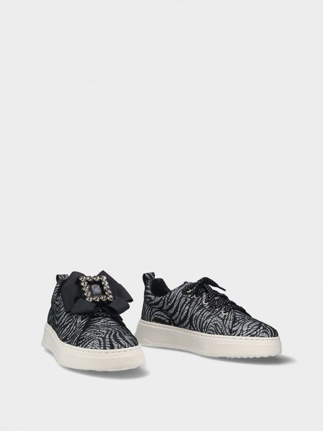 Leather Casual Chic Sneaker Anita 24