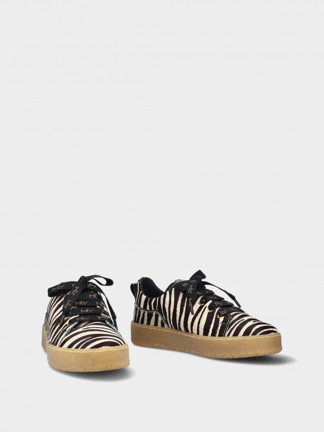 Leather Casual Sneaker Alexandra 03