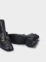 Mid Heel Ankle Boot Thais 09 Mid Heel Ankle Boot Thais 09