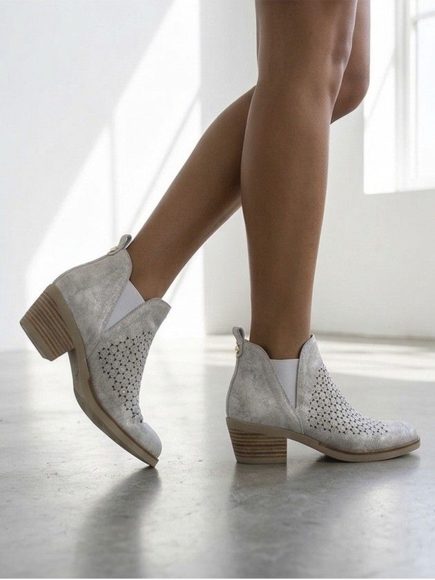 Texan Ankle Boot Iris 01 Texan Ankle Boot Iris 01