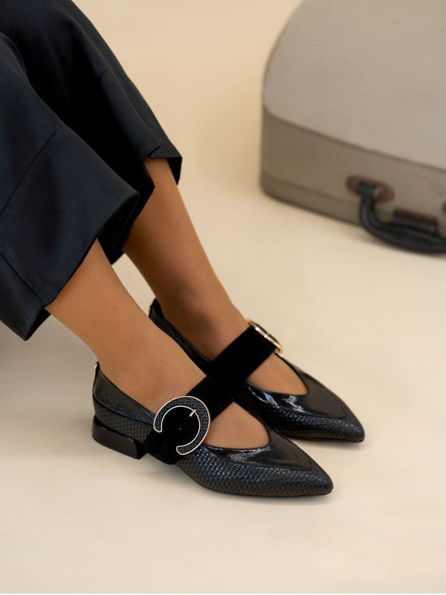 Chaussures Talon Bas en Cuir Lea 127 Chaussures Talon Bas en Cuir Lea 127