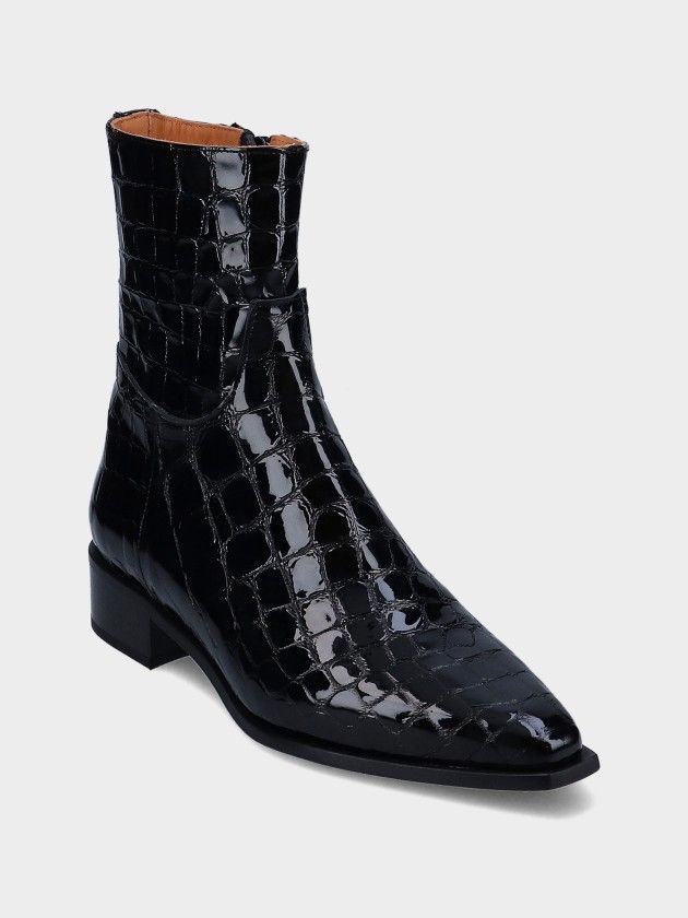 Low Heel Boot Ricarda 02