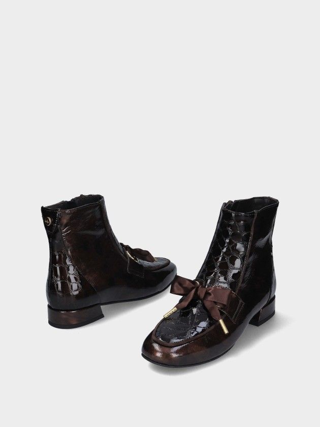 Low Heel Leather Ankle Boot Clara 06